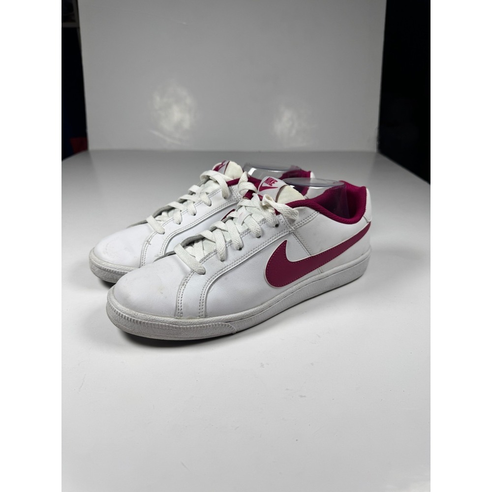 Nike Court Royale Sneakers Womens US 10 White Red Leather Low Top Running Shoes